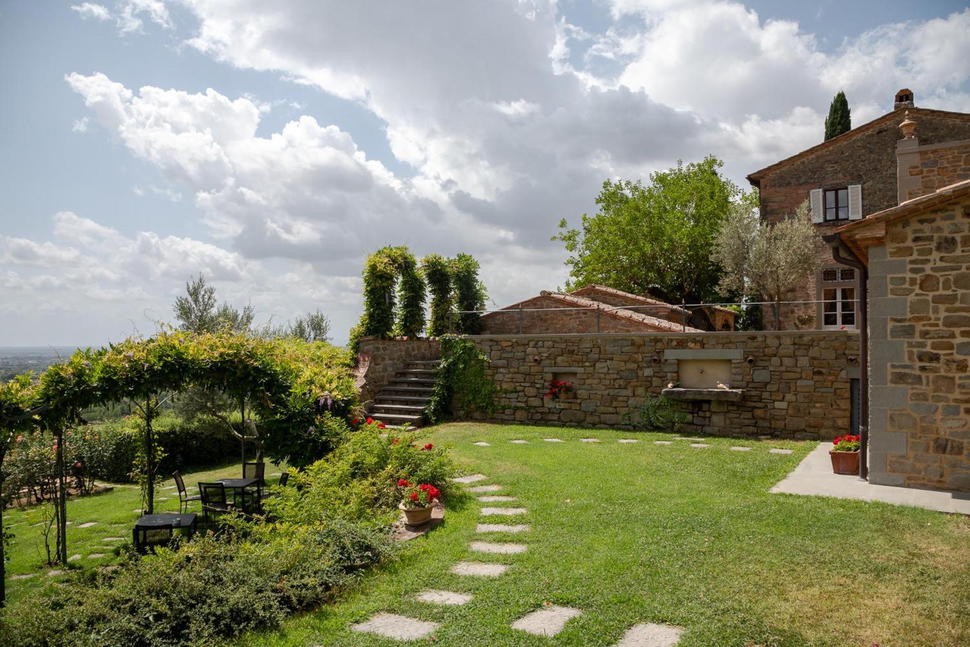Il Falconiere Relais & Spa Cortona Bagian luar foto